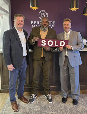 Woodlands Resident purchasing their townhome